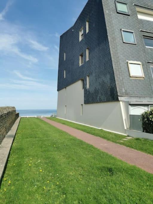 Appartement Acces Direct A La Plage Bernières-sur-Mer Eksteriør bilde